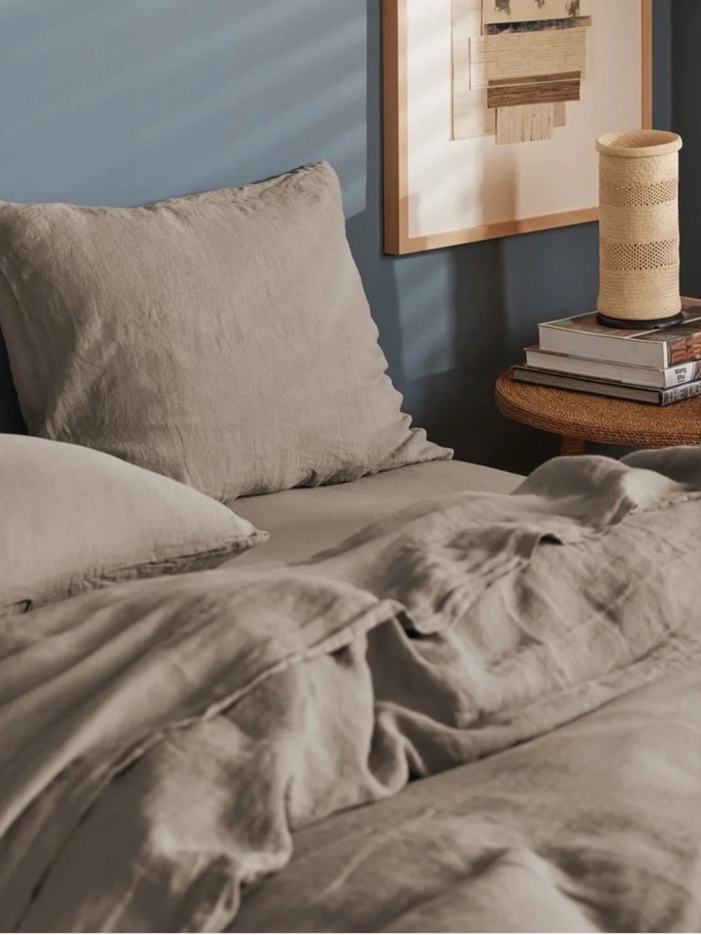 Parachute Linen Queen Flat Sheet in Fawn